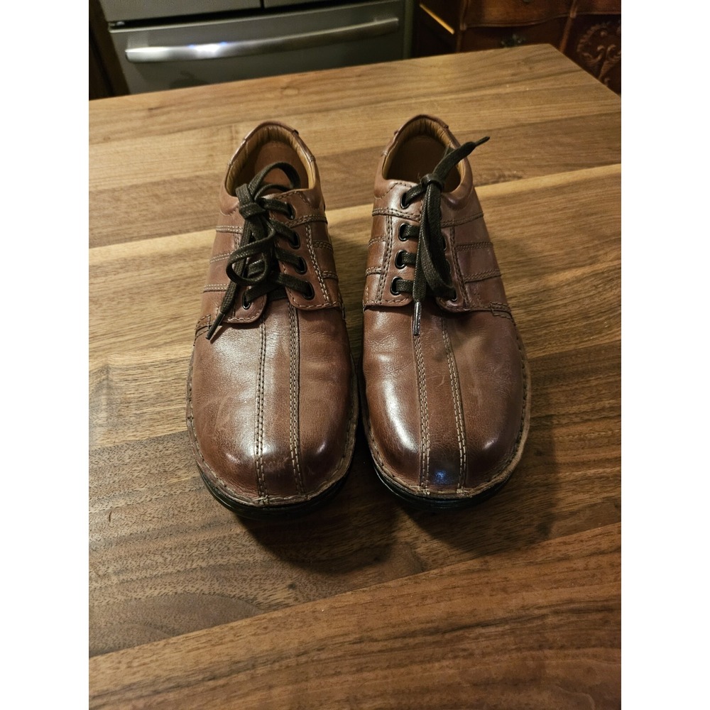 Mens‎ Lace Up Clarks  Oxford Leather Shoes. Size 7.